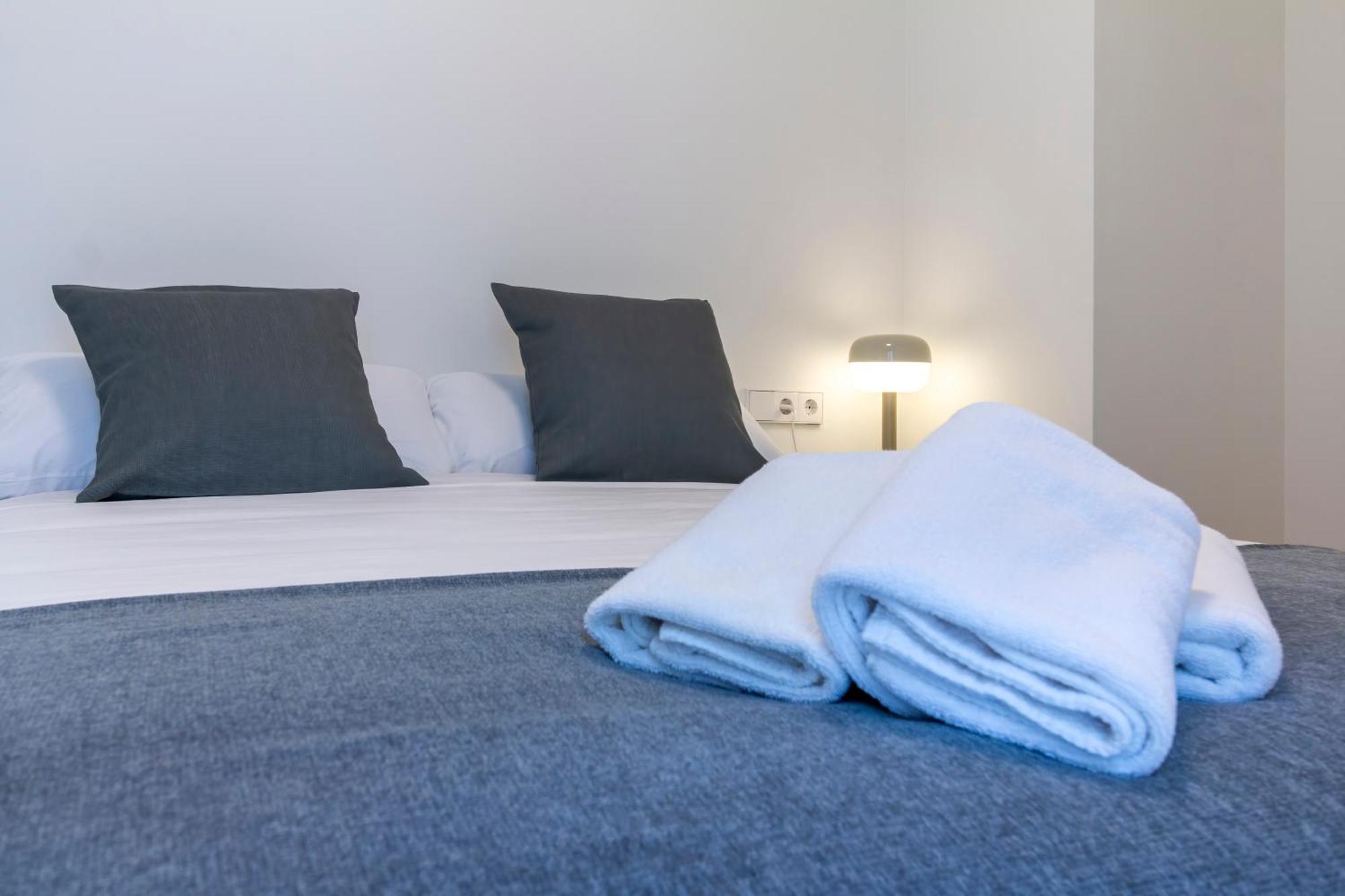 Appartement Alohamundi Puerta Osario II à Séville Extérieur photo